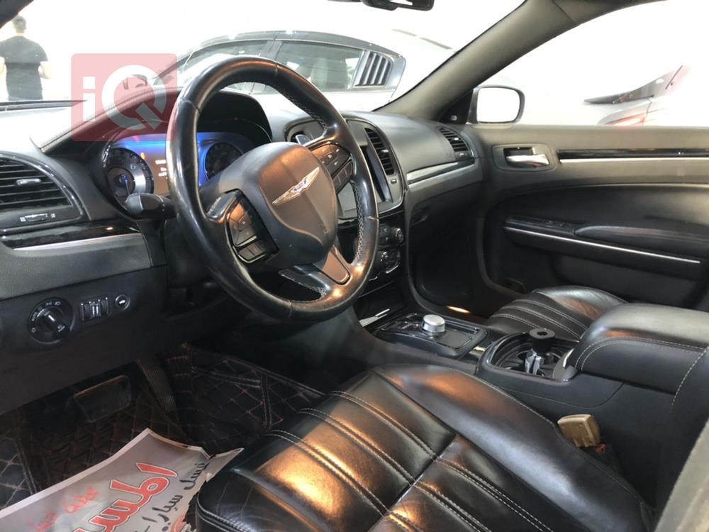 Chrysler 300